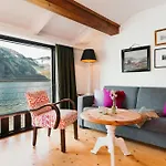 Strandcafe Hideaways Altaussee