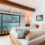 Strandcafe Hideaways * Altaussee