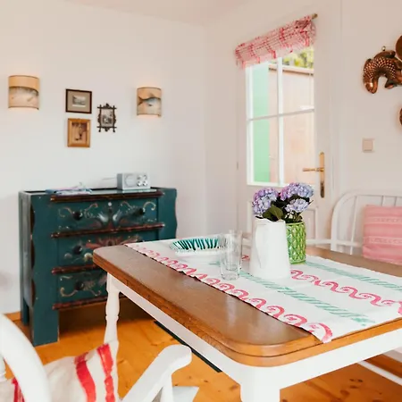 Strandcafe Hideaways Appartement *