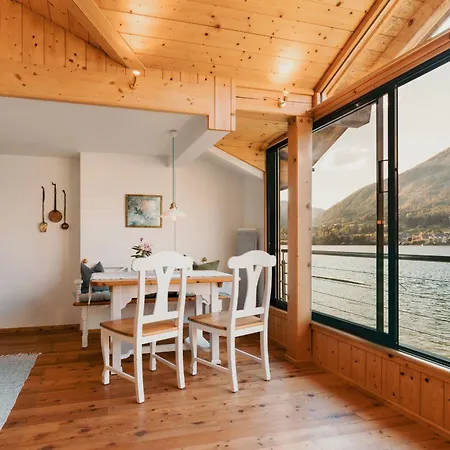 Strandcafe Hideaways Altaussee